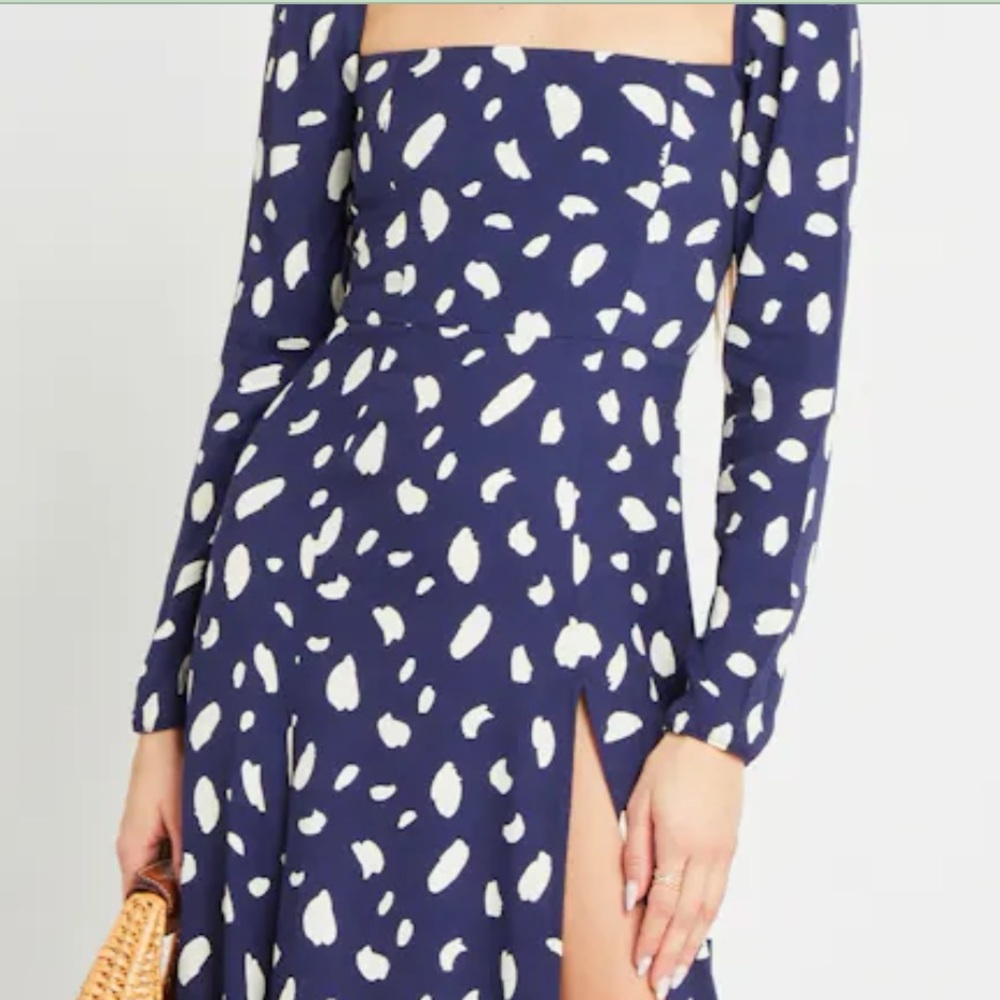 リフォメーション Reformation Sigmund ワンピース ドレス リフォメーション Reformation Sigmund ワンピース ドレス